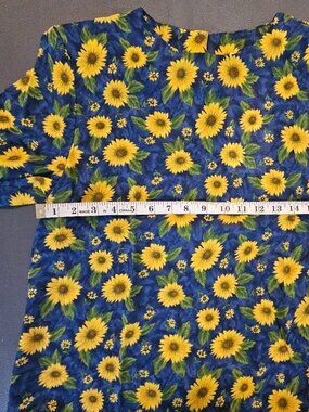 Vintage Graver Studio Sunflower Blouse